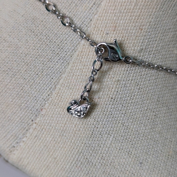Swarovski Crystal Pendant EUC - Picture 4 of 7